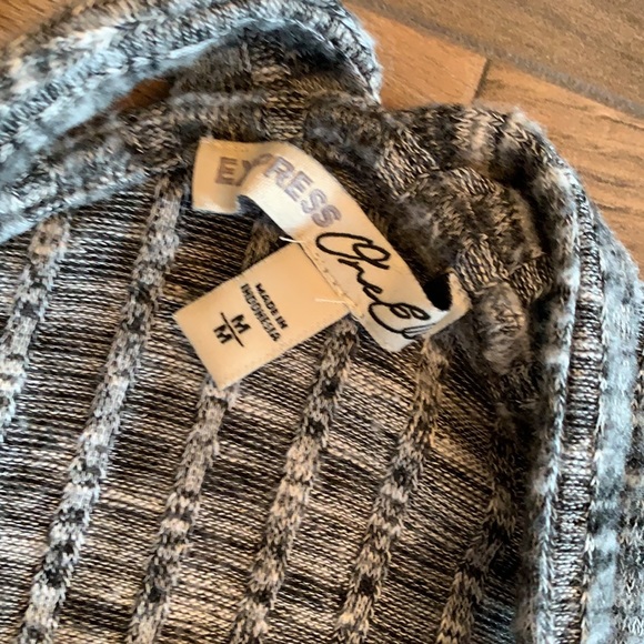 Express Ribbed Bodysuit - Picture 4 of 4